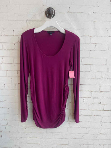 Isabella Oliver Fuschia Size 3 CS Tops and Blouses